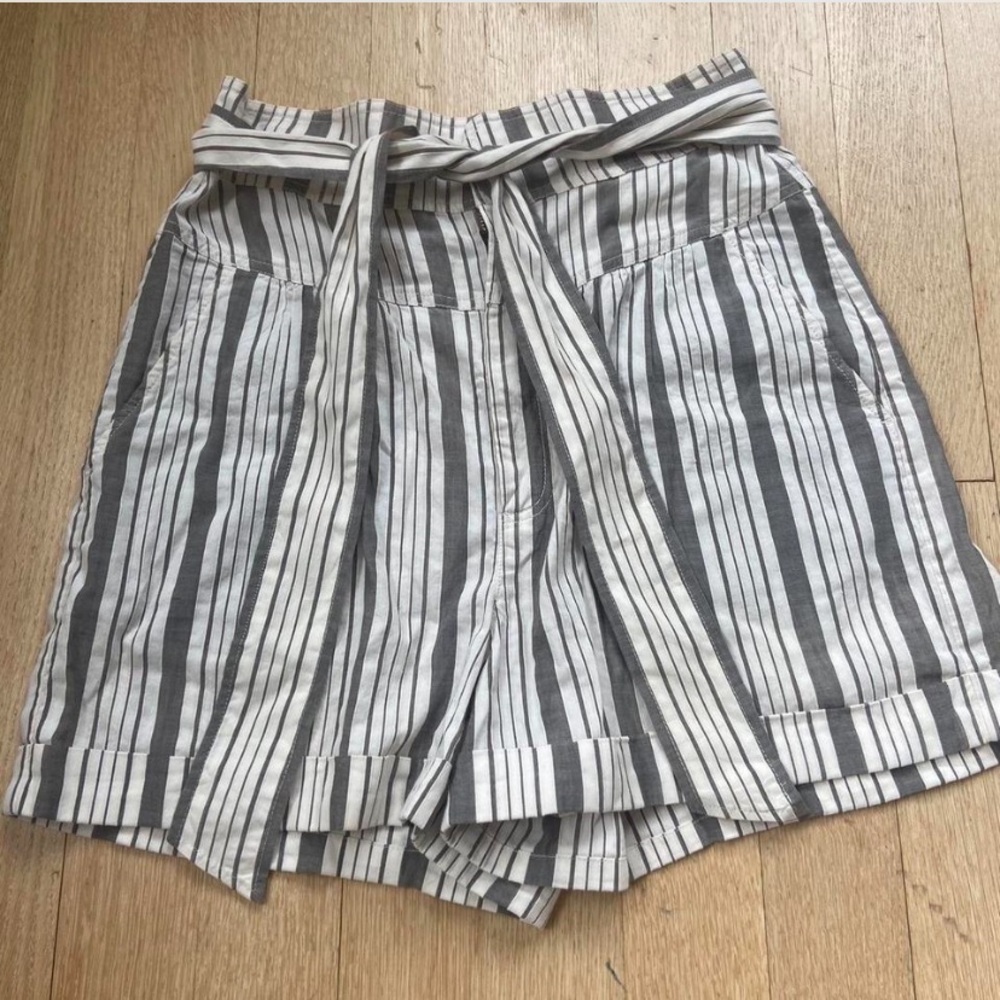 Rebecca Taylor Gray and White High Waist Shorts